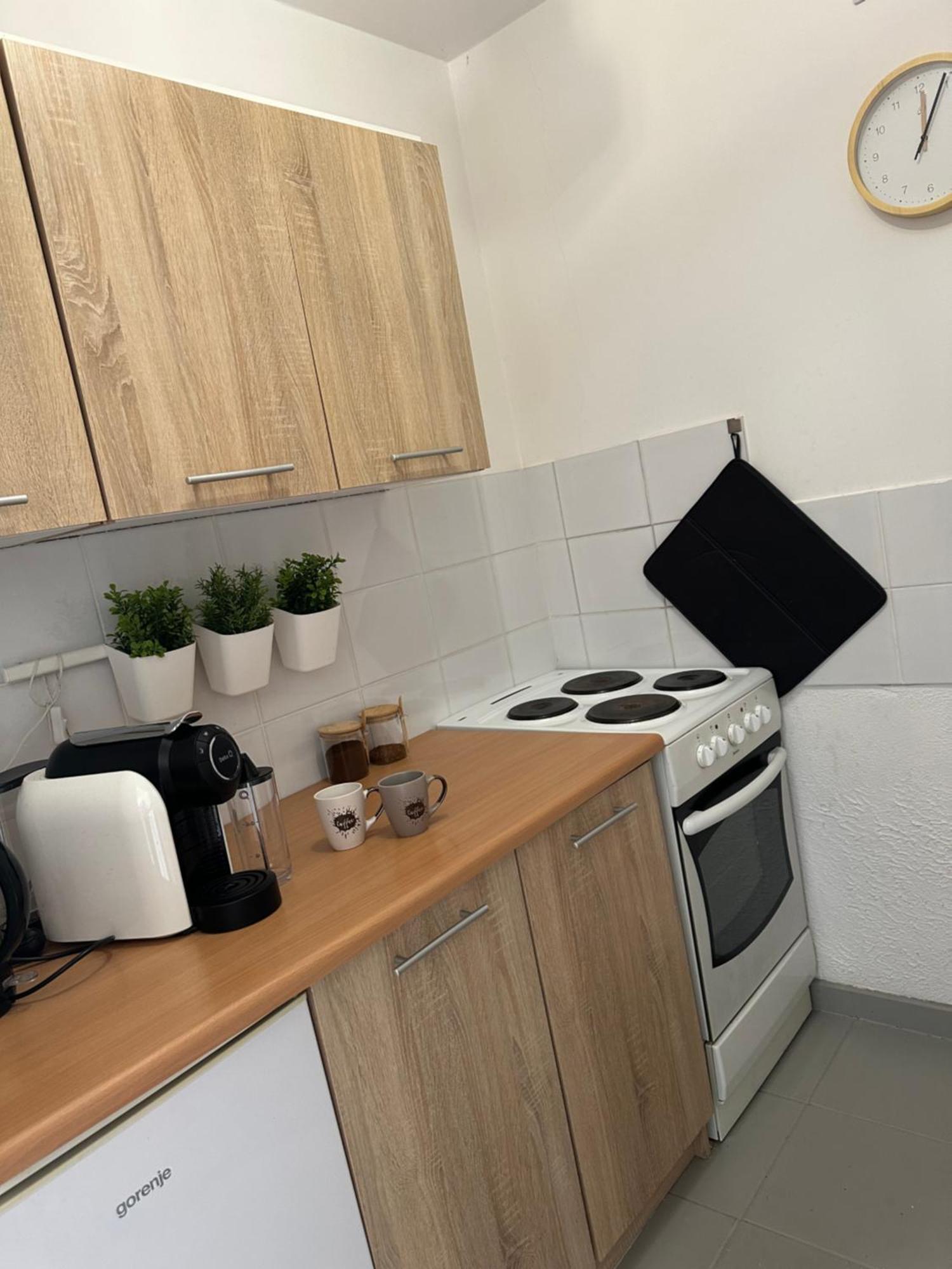 Lawendowy Zakatek Apartament Lägenhet Kłodzko Exteriör bild