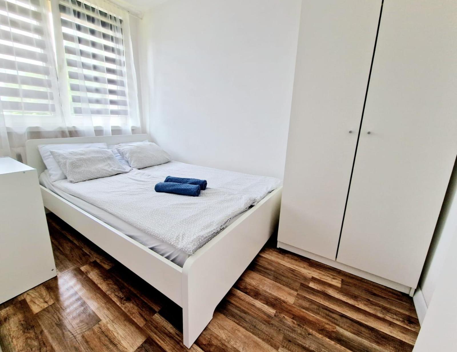 Lawendowy Zakatek Apartament Lägenhet Kłodzko Exteriör bild